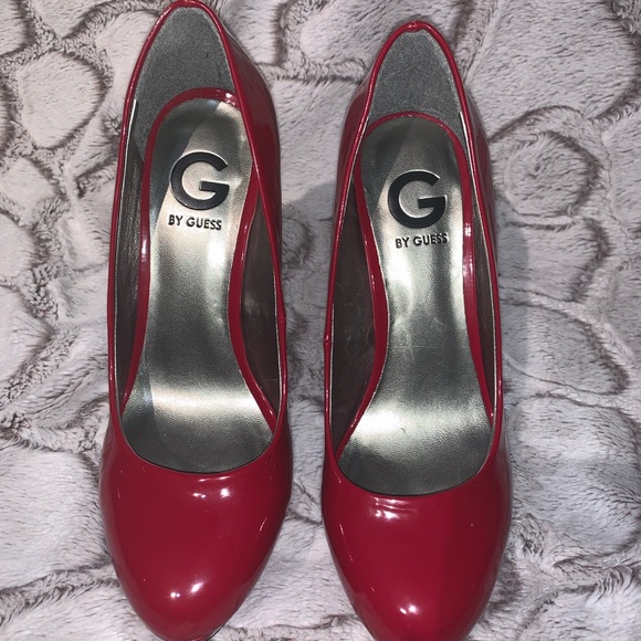 G by Guess GGWinna Red platform heels - Picture 3 of 4